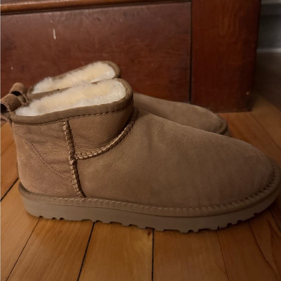 UGG Chestnut ultra mini boot - Picture 3 of 5